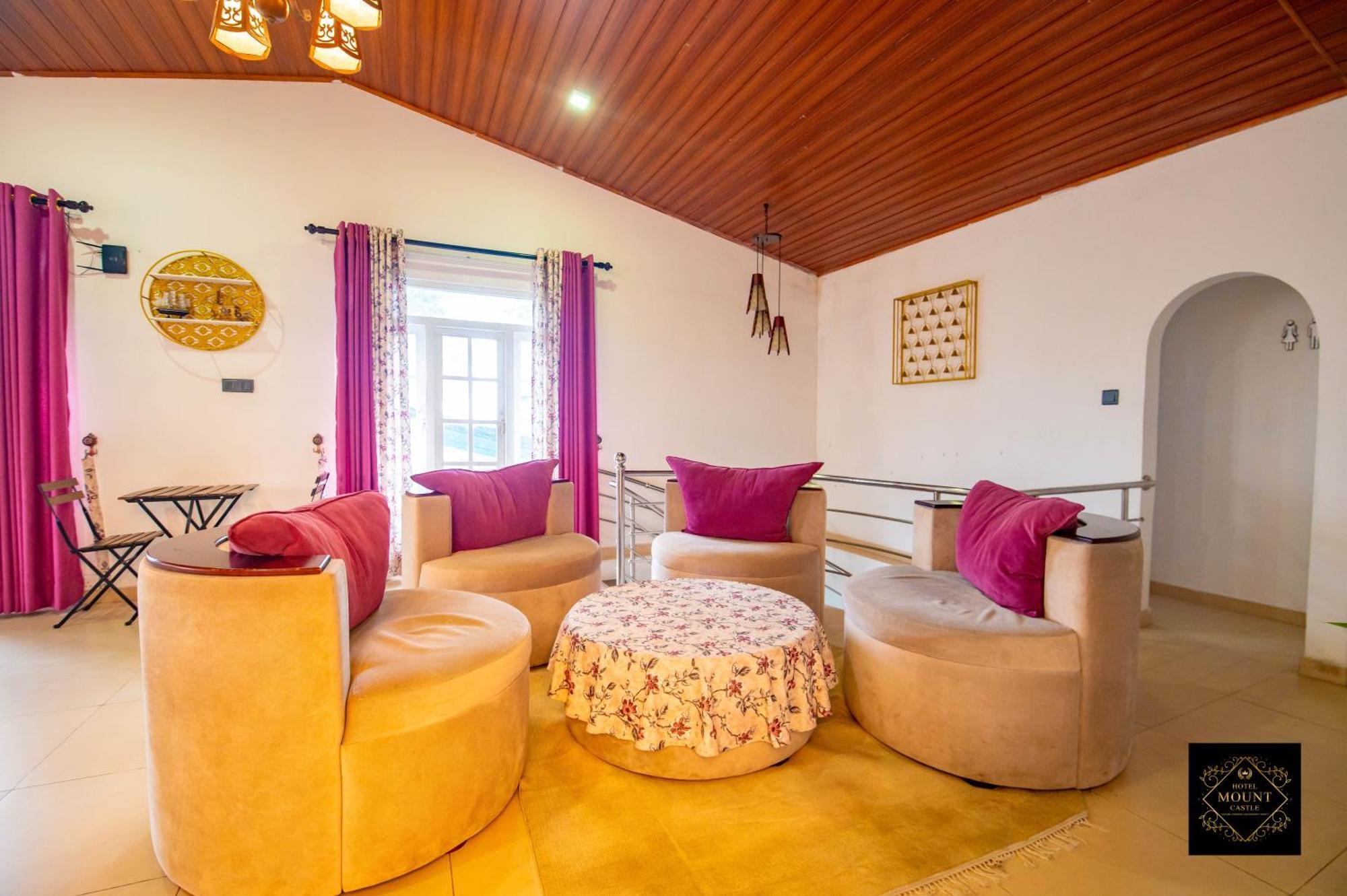 Hotel Mount Castle Хатон Екстериор снимка