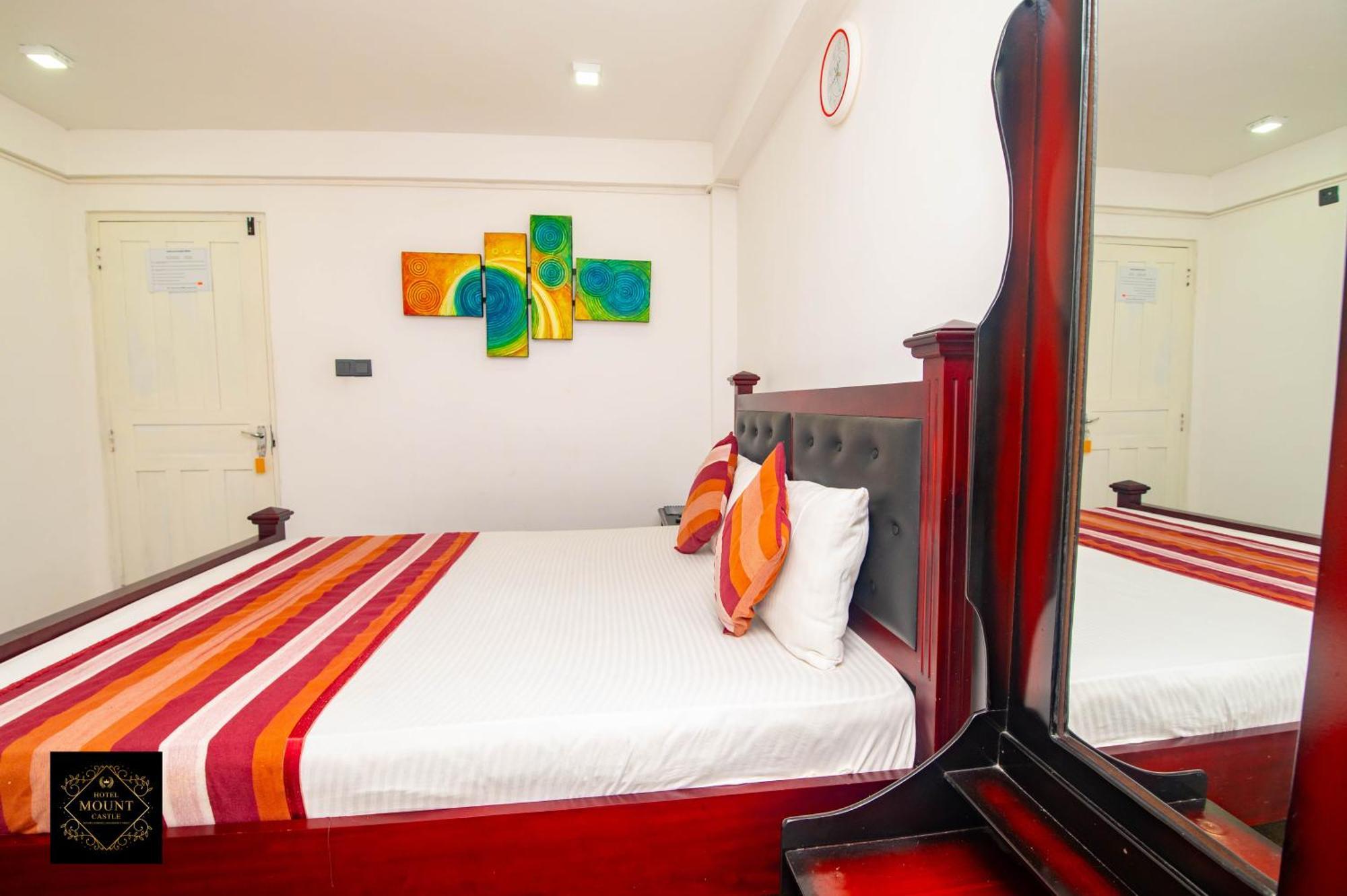 Hotel Mount Castle Хатон Екстериор снимка